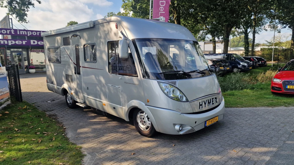36 Ruime  Sfeervolle Hymer 160PK Automaat 4P Fransbed