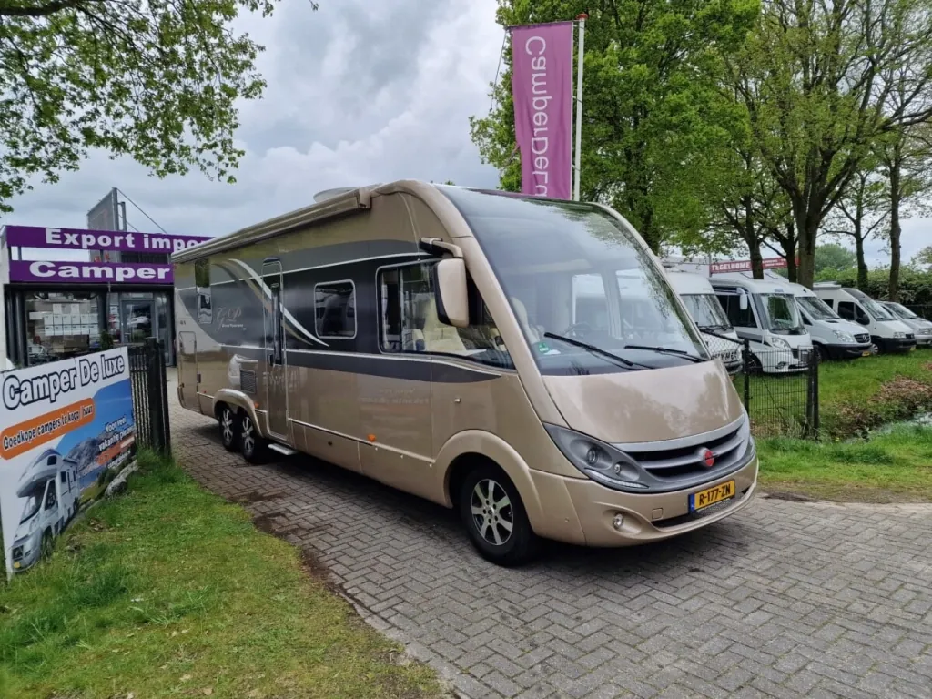 51  Zeer luxe Bürstner Grand Panorama i920 ( Groot rijbewijs!)