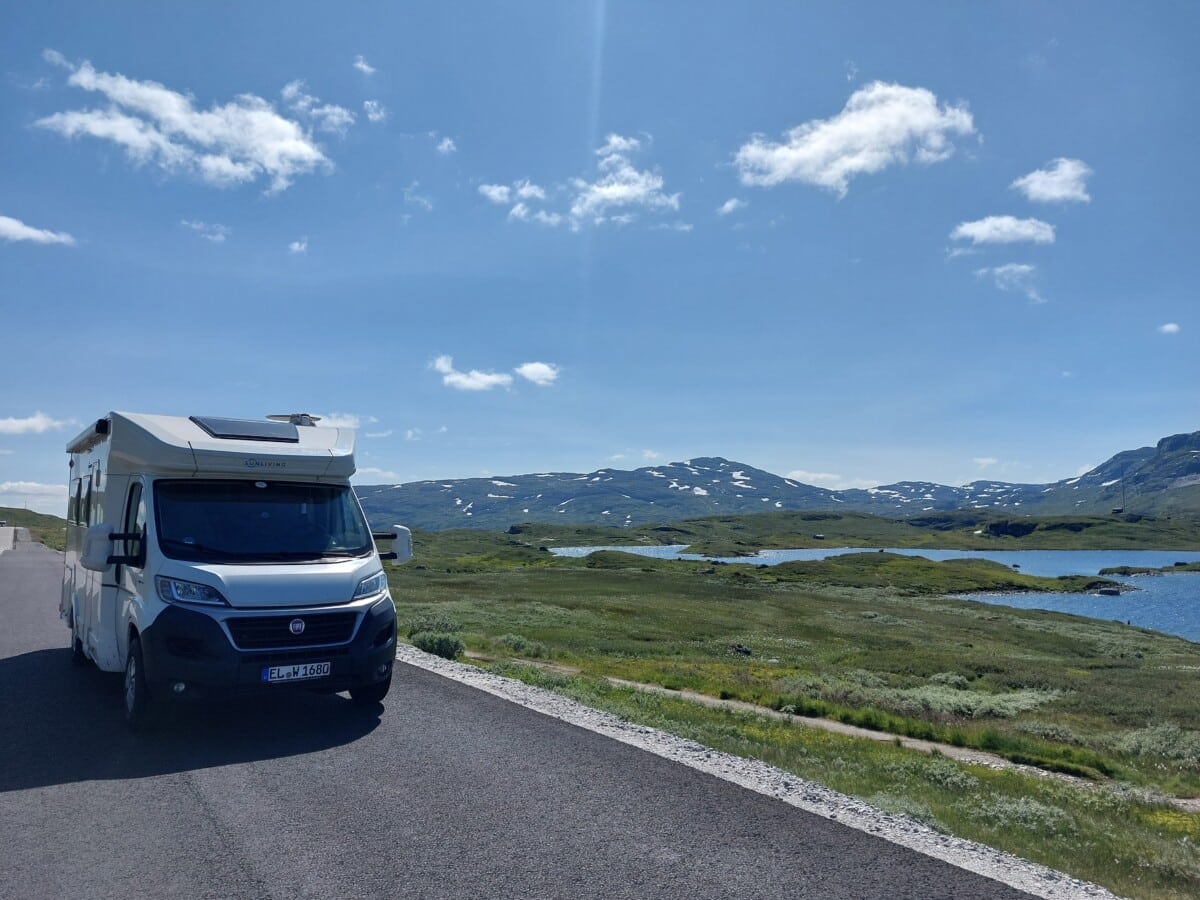 Van Deelen 2 | Camper Deluxe